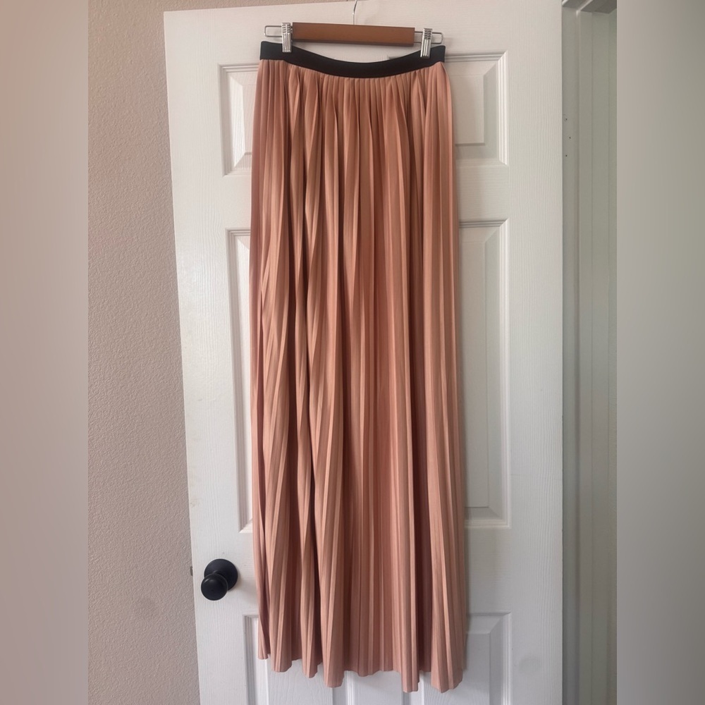 Malene Birger long pleated peach/pink color skirt size XS
